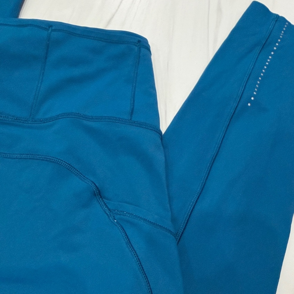 Lululemon FAST AND FREE TIGHT 25" *NULUX Teal Blue Leggings Size 4 - Picture 3 of 6